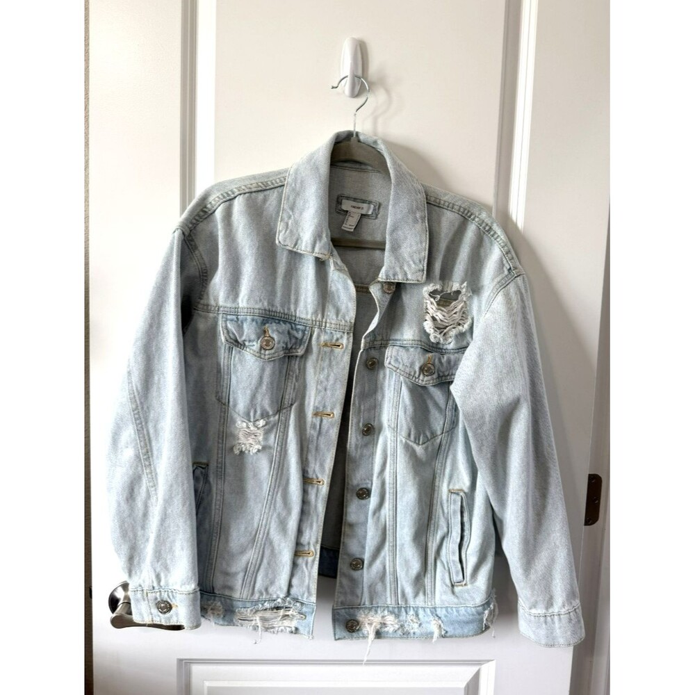 FOREVER 21 Denim Jean Jacket Distressed Light Wash S oversized grunge